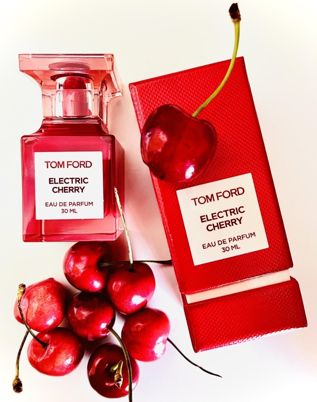 Screenshot_20251226_190356_Chrome تام فورد الکتریک چری مردانه زنانه - تصویر 1